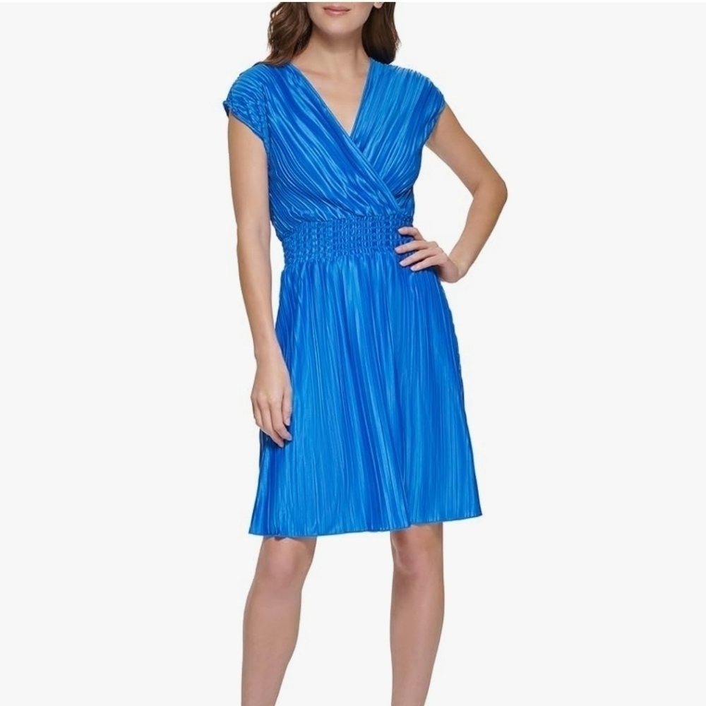 DKNY Vneck Short Sleeve Midi Dress